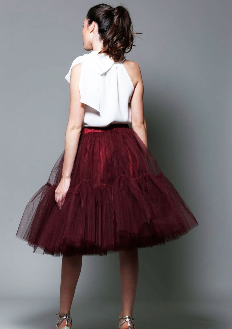 falda de tul granate para bodas fiestas eventos graduaciones comuniones bautizos de primavera verano en apparentia
