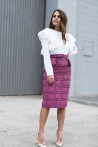 blusa blanca volantes manga larga invitadas boda