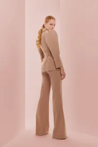 Chaqueta americana creoe camel manga abullonada