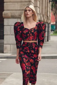 Top joya brocado negro con flores escote corazon invitada
