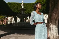 conjunto top y falda azul claro con tul flores bordadas para