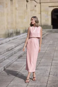 top cruzado de lentejuelas para invitada