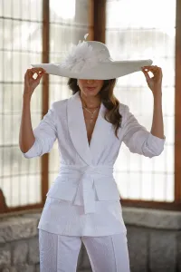 Traje chaqueta y pantalón brocado blanco novia civil