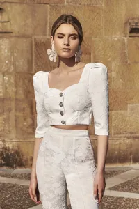 Top joya de jacquard brocado flores blanco escote corazon