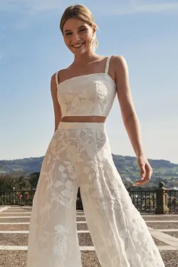 Top corto gasa bordada blanca flores para novias, mama comunion