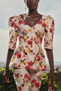 top largo de lino con flores bordadas para invitadas