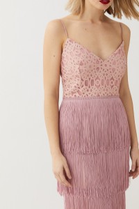 Vestido lencero rosa brocado flecos Clea