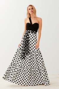 Top Negro Escote Corazón Maggie