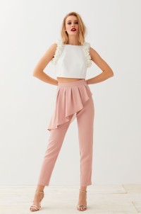 pantalon pitillo rosa peplum dione