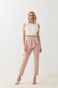 pantalon pitillo rosa peplum dione
