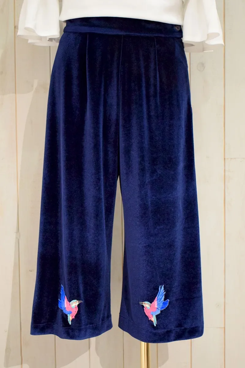 pantalon culote terciopelo azul con pajaros bordados