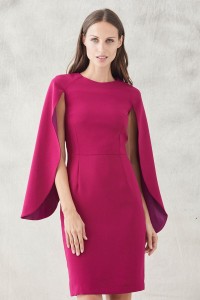 vestido corto mangas capa frambuesa