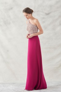 vestido largo frambuesa con lentejuelas escote asimetrico anne