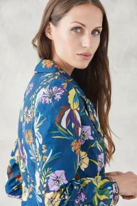 traje chaqueta americana pantalon pitillo estampado con flores de
