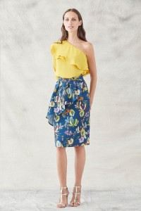falda corta recta de jadquard estampada con peplum