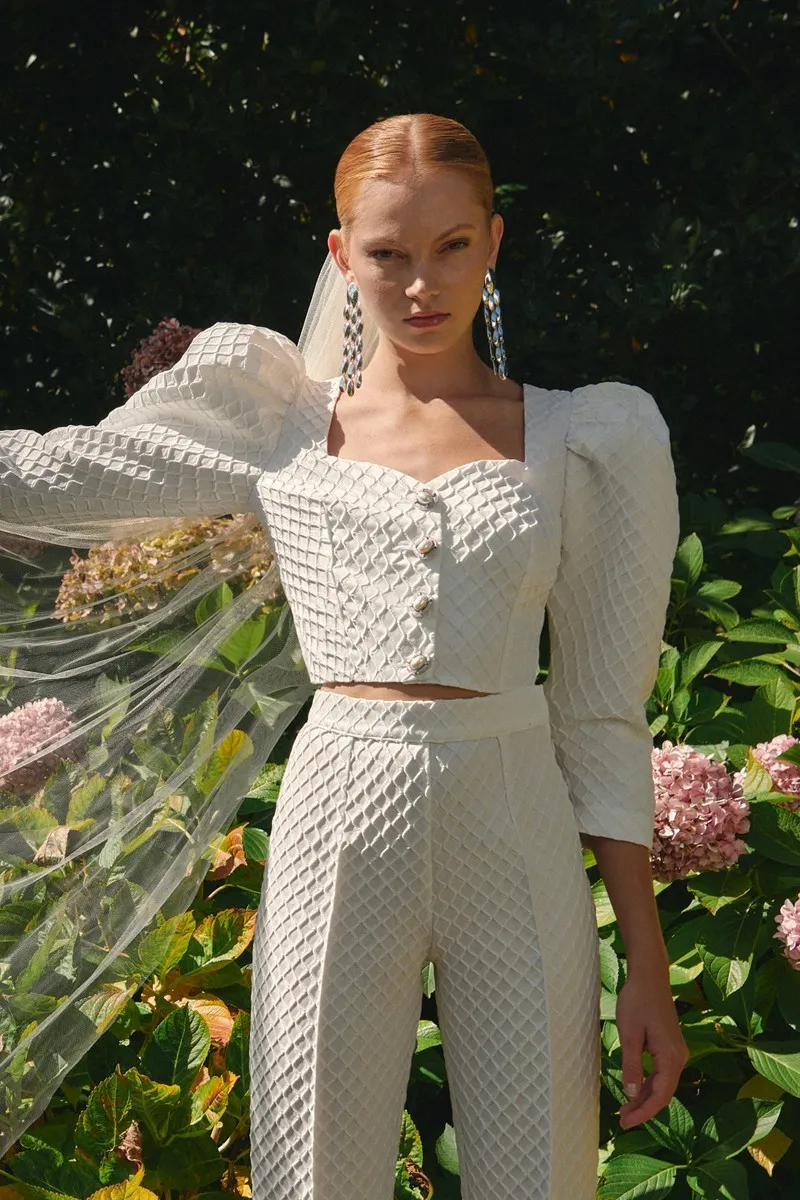 Top joya brocado blanco geometrico escote corazon novia civil boda