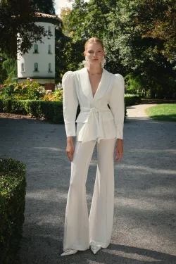 Chaqueta americana crepe blanco manga abullonada