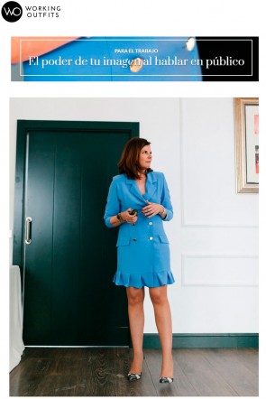 rebeca avila blogger y personal shopper taller imagen revistas telva y yodonna con vestido esmoquin azul de apparentia