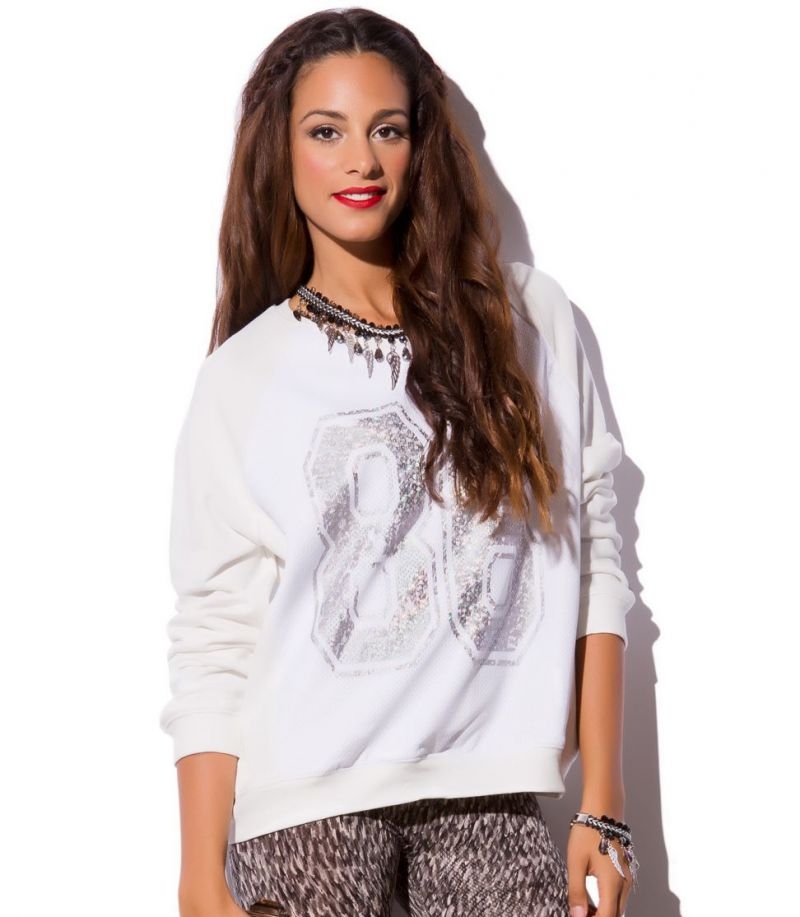 Jersey sudadera blanca universitaria4