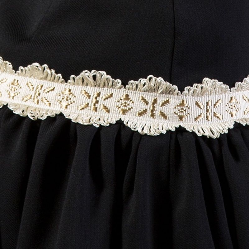 vestido corto fiesta boda negro con cenefa blanca de daluna