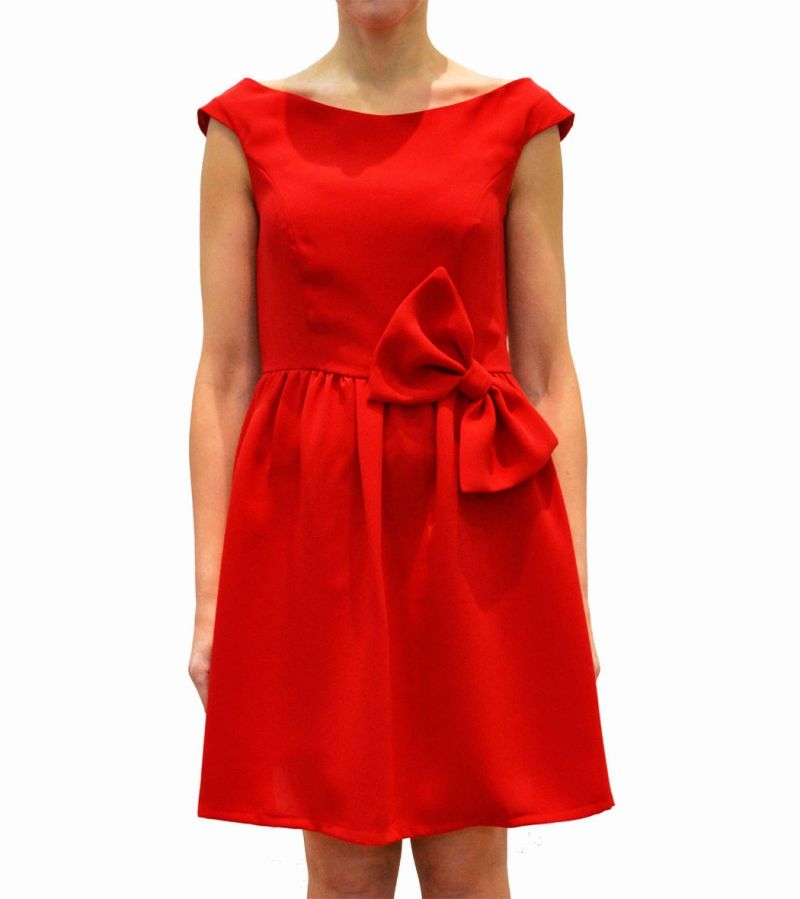 Vestido de fiesta corto rojo escote barco y lazo