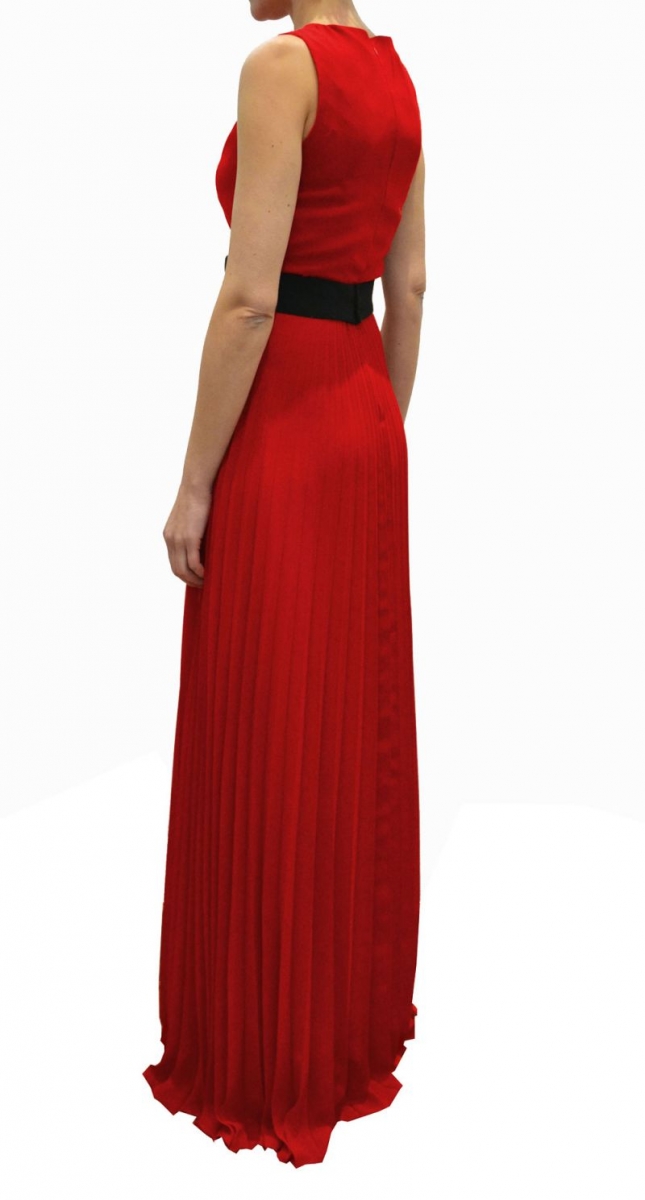 Vestido largo plisado rojo espalda