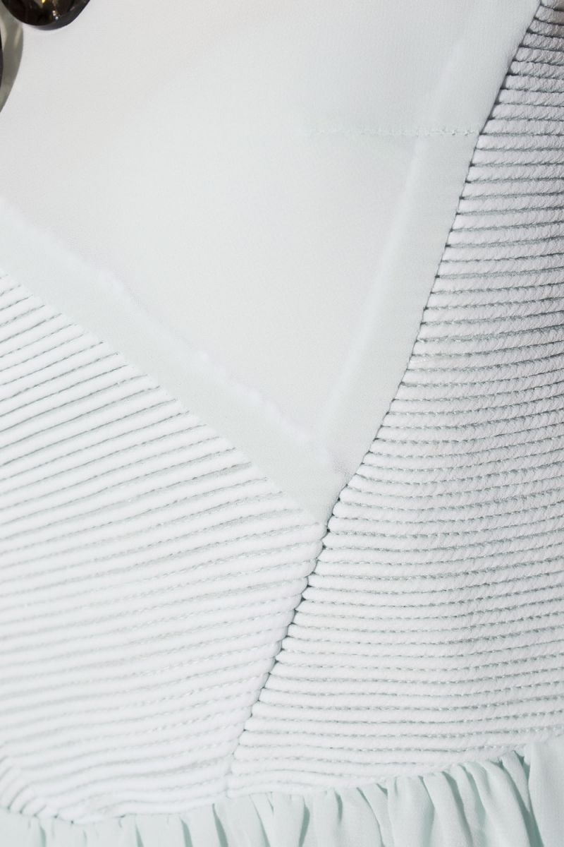 vestido corto vuelo verde agua de q2