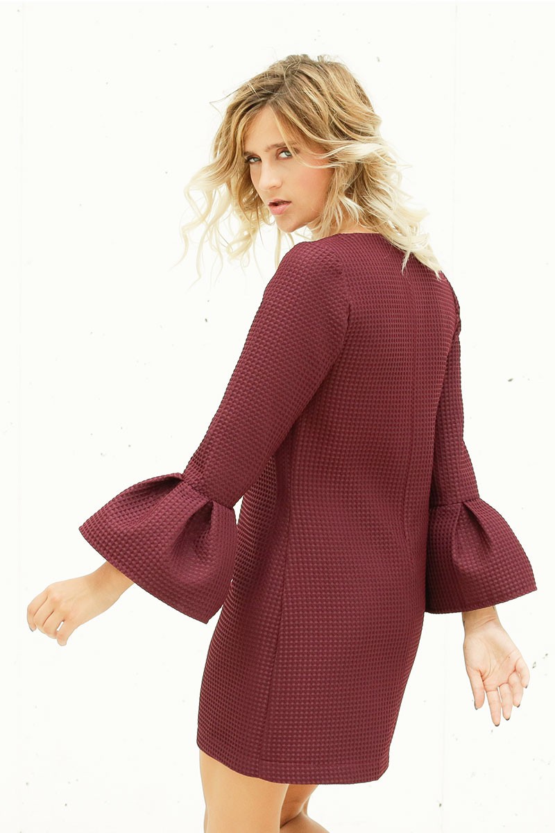 vestido de fiesta corto piqué con manga francesa con volante y corte evasé para invitadas bodas bautizos comuniones shoponline apparentia