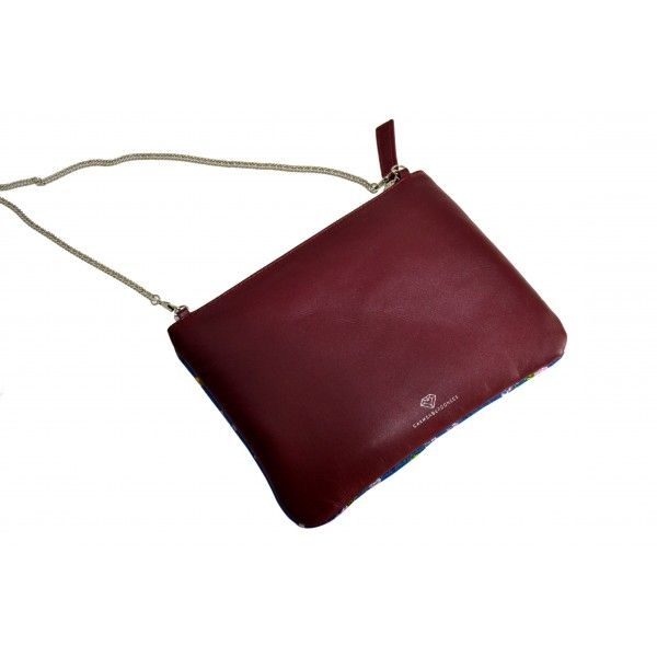 clutch azul estampado flores bordadas carmen berdonces