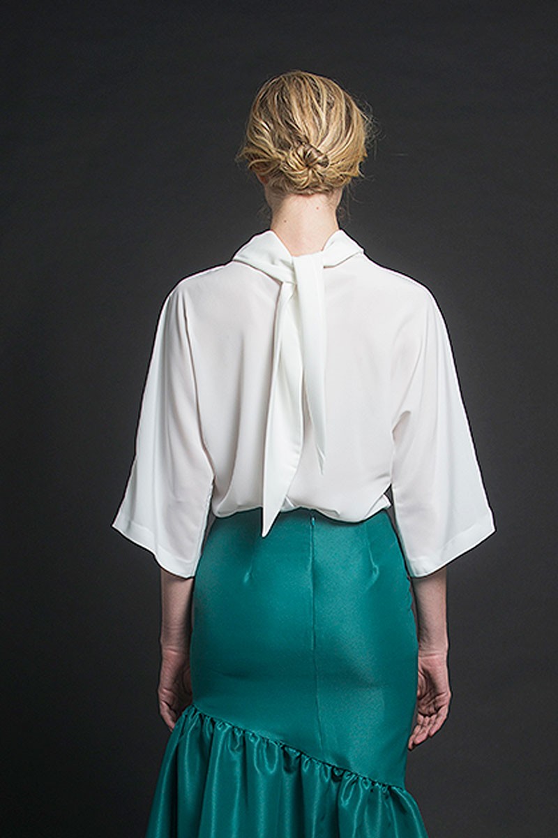 comprar online blusa blanca manga ancha lazo cuello boda evento comunion bautizo apparentia