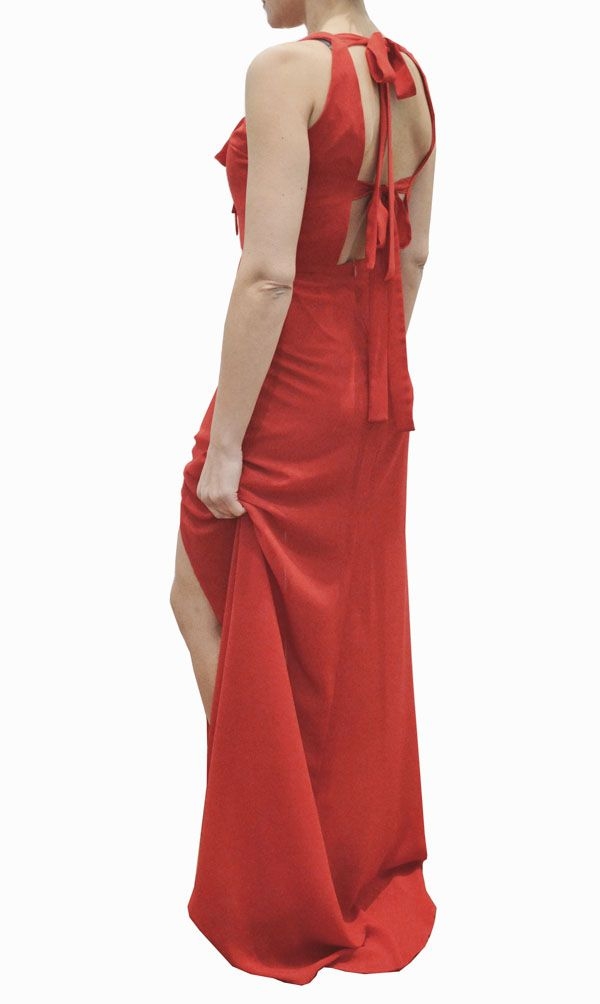 Vestido largo rojo arimoka boda escote espalda