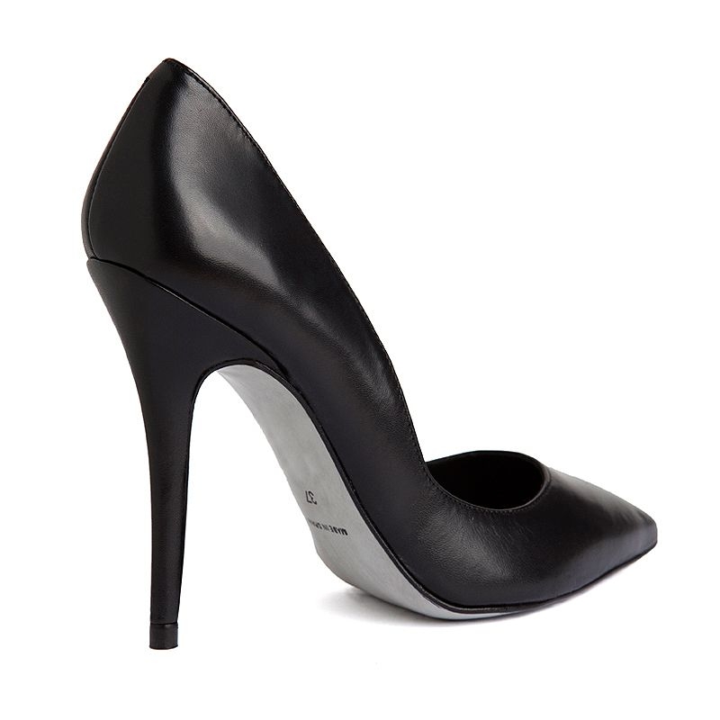 Stilettos negros en piel mas34