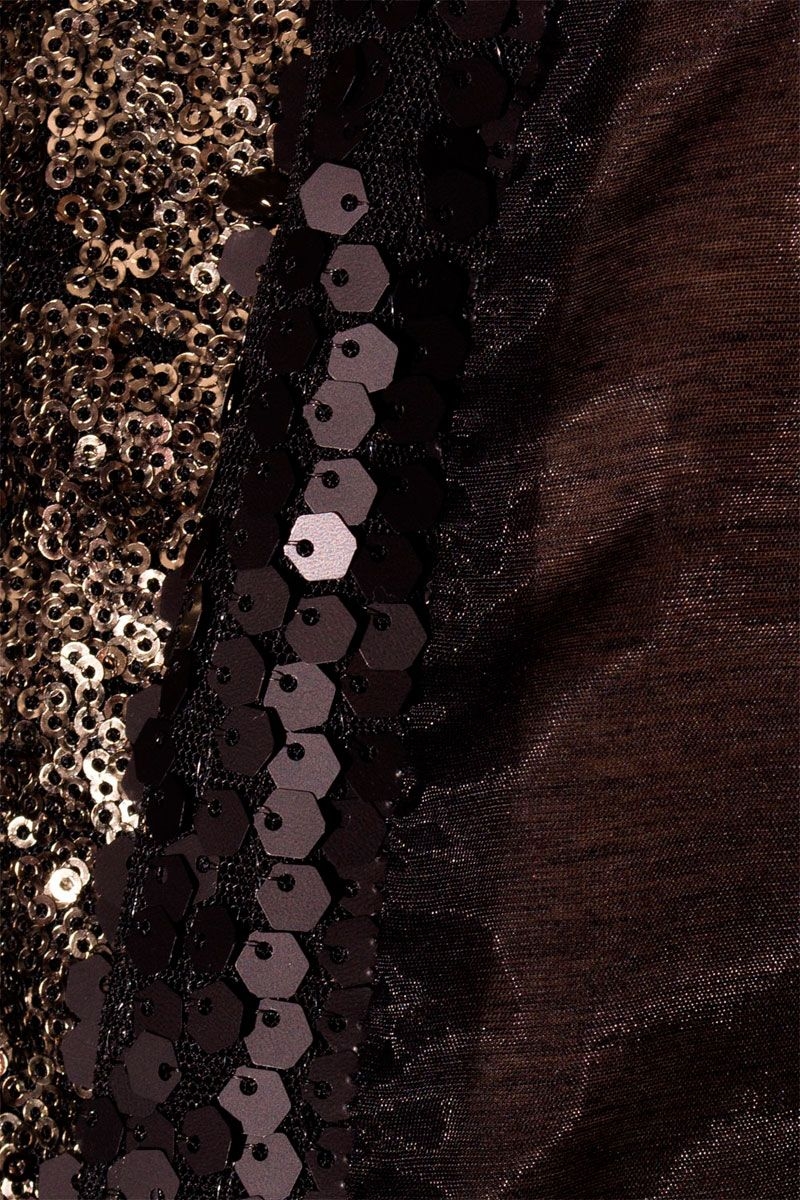 sueter plata y blanco de q2