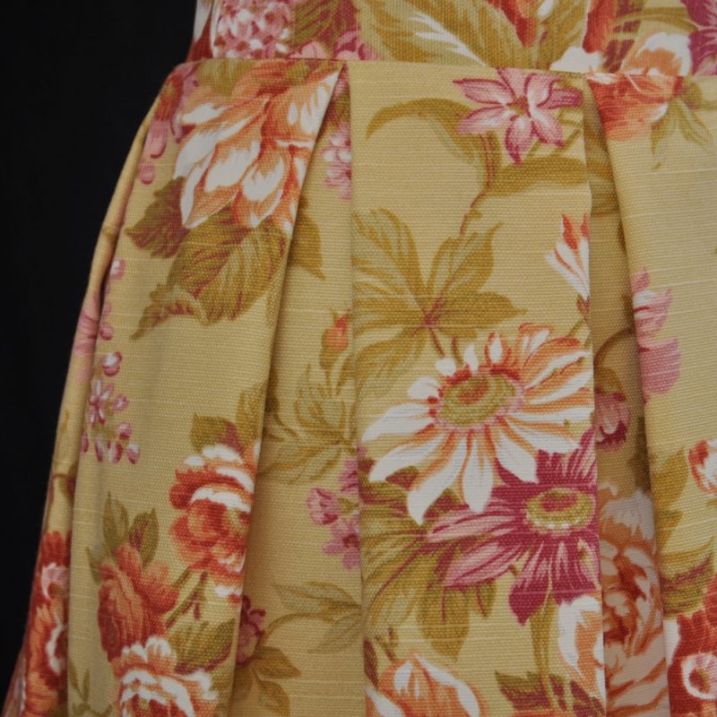 minifalda de flores con vuelo rosa verde beige de jose matteos online