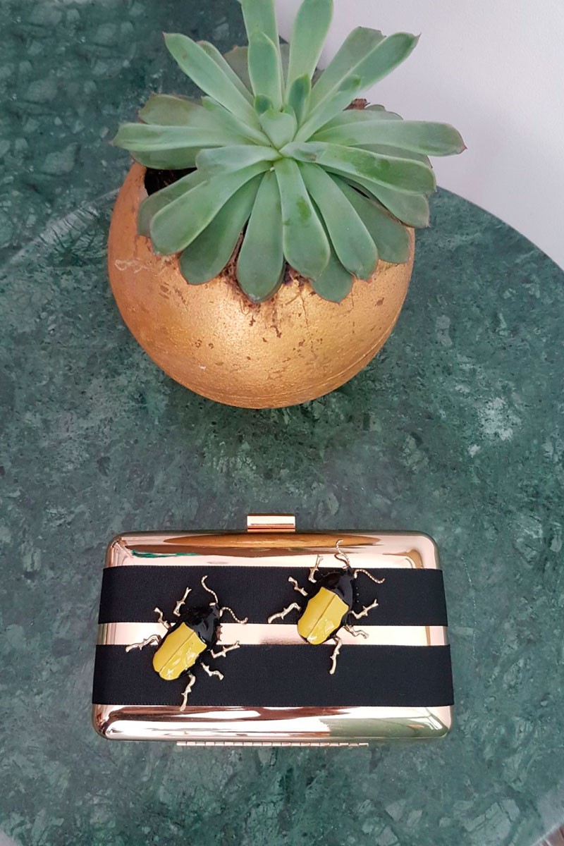 bolso de fiesta dorado con insectos joya para invitadas boda fiesta comunion coctel comprar online