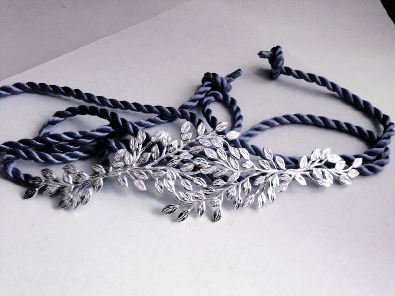 Cinturon de hojas plata con cordon de