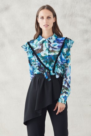 blusas con pantalón negro