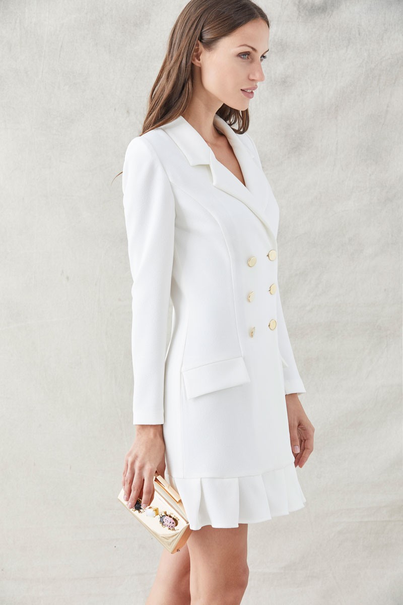 vestido esmoquin blanco de manga larga con botonadura dorada y falda con volante apparentia shopping