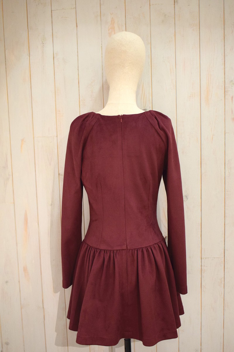 vestido corto de vuelo antelina granate bordados tres pajaros apparentia shopping online eventos galas