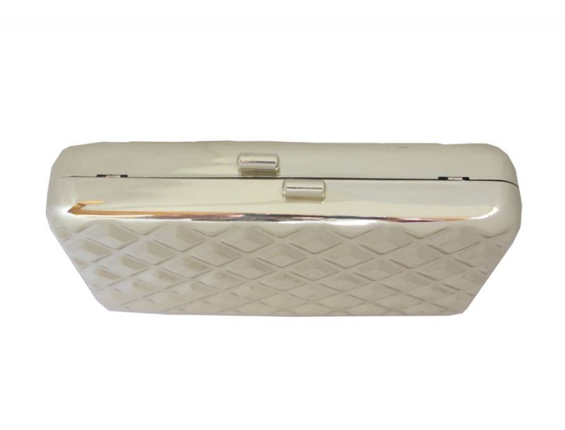 bolso de latón dorado rombos