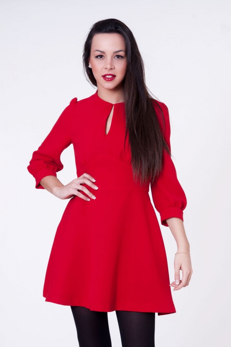 vestido rojo fiesta nochevieja con falda de vuelo online