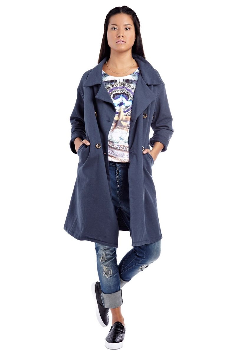 Chaqueta comber estampado blanco y negro