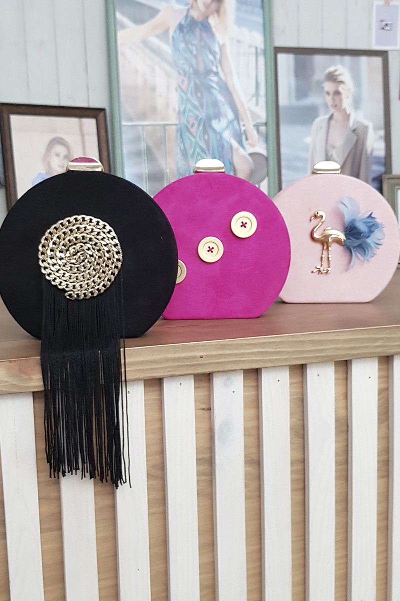 bolsos de fiesta ante flecos negros para invitada boda bautizo comunion  apparentia