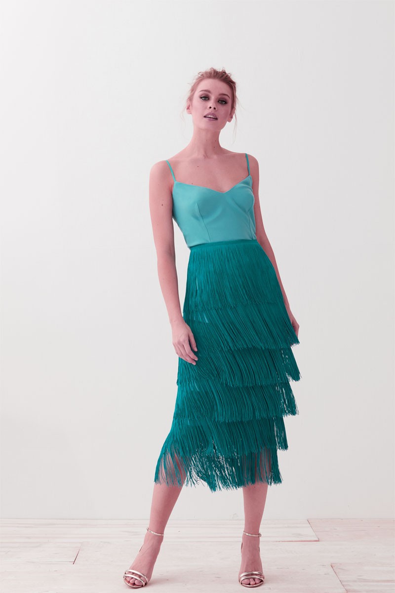 falda de flecos verde pavo de la coleccion otoño invierno 2018 para invitadas boda fiesta coctel comprar online