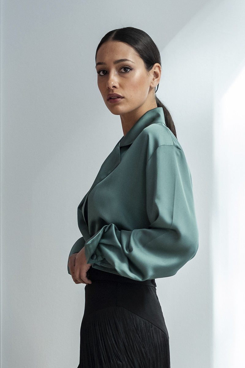 comprar online blusa saten verde para invitada boda bautizo comunion nochevieja navidad apparentia