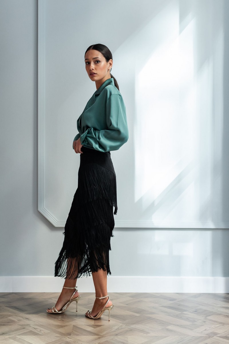 look para invitada camisa de saten de corte esmoquin verde para fiestas eventos bautizos comuniones nochevieja apparentia