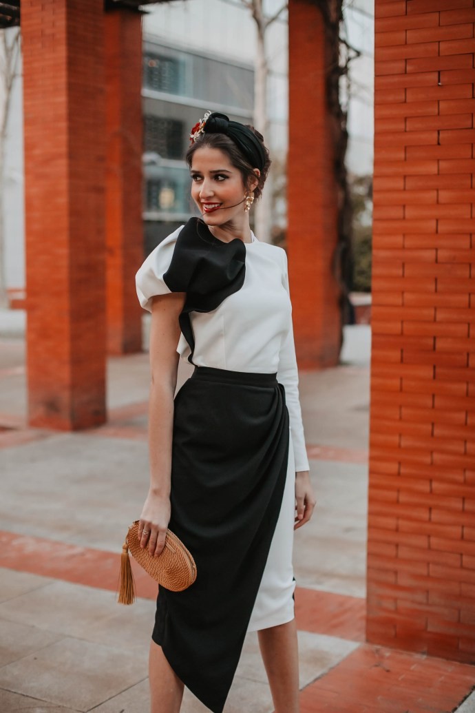 falda blanca y negra sanda majada invitada perfecta apparentia look invitadas