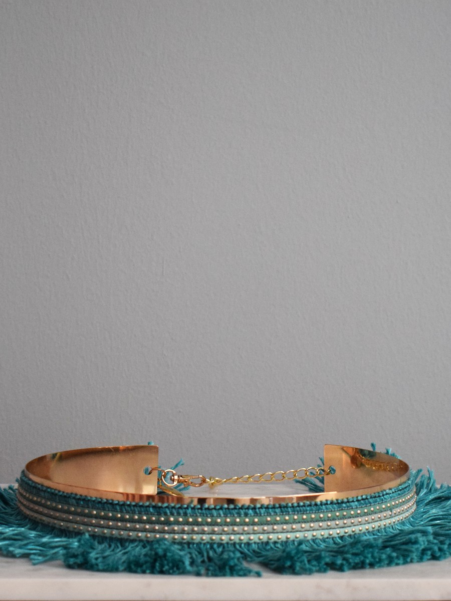 comprar online cinturon dorado flecos azules para invitadas fiestas eventos ocasiones especiales apparentia