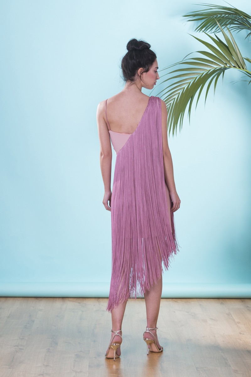 comprar online Vestido corto de fiesta rosa asimetrico con flecos largos para invitada a boda, evento, salir, verano de apparentia