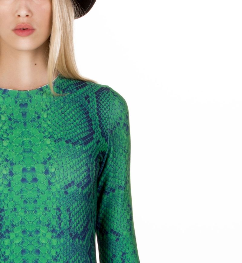 vestido fiesta corto con estamapdo animal print verde de felipe albernaz